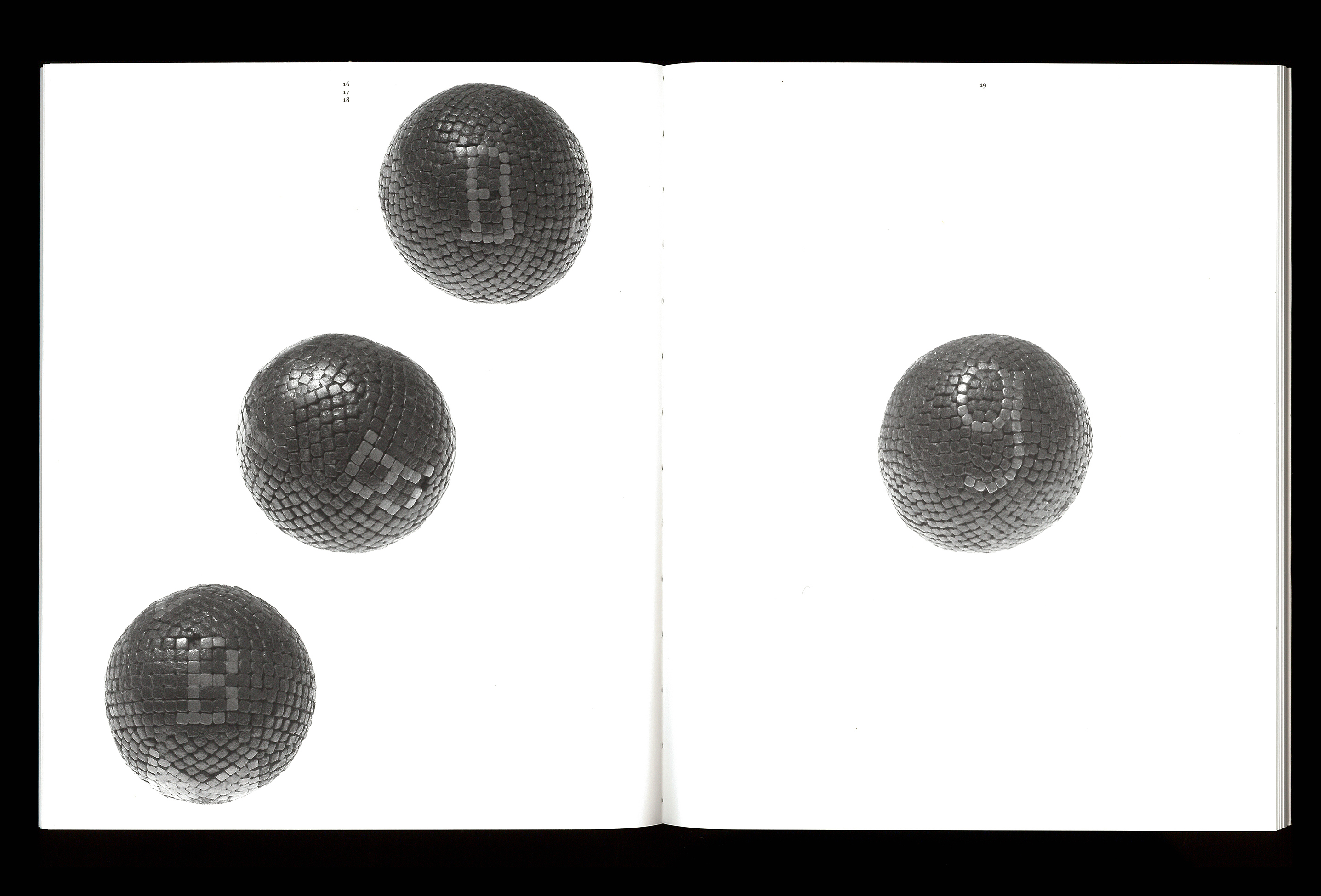 Collections Typologie — Lisa Sturacci Graphiste