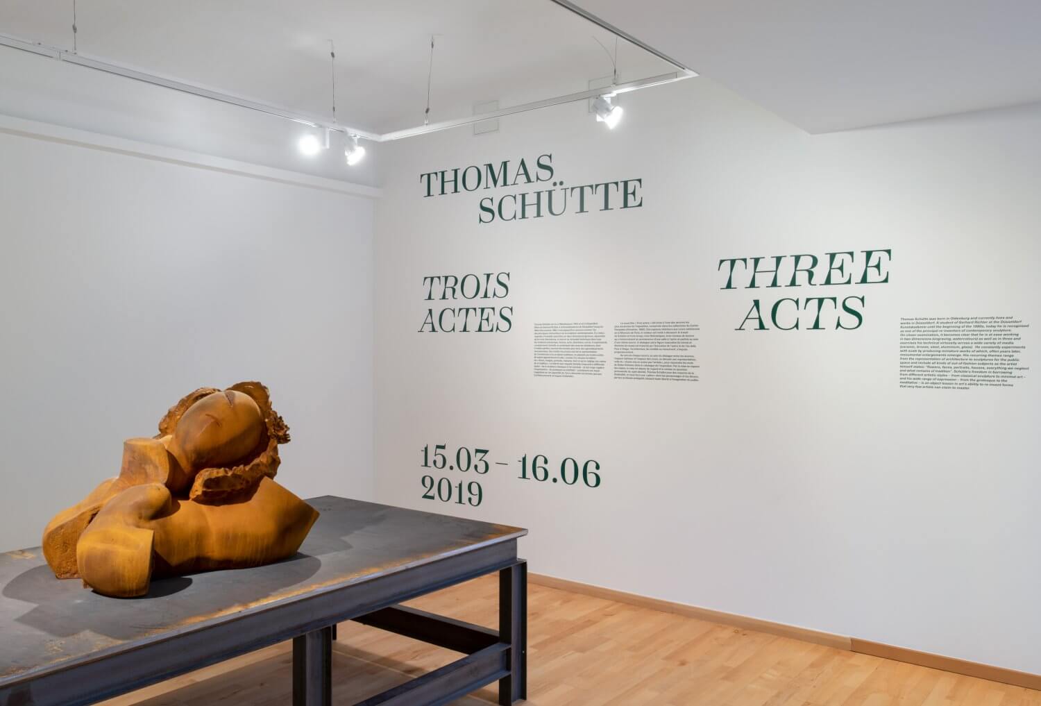 Thomas Schütte, Monnaie de Paris (signalétique) — Lisa Sturacci Graphiste